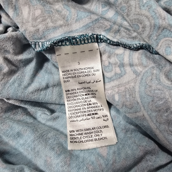 Chico's Size 3 (Approx Size 16) Blue and Black Asymmetrical 3/4 Sleeve Tunic - Picture 7 of 8